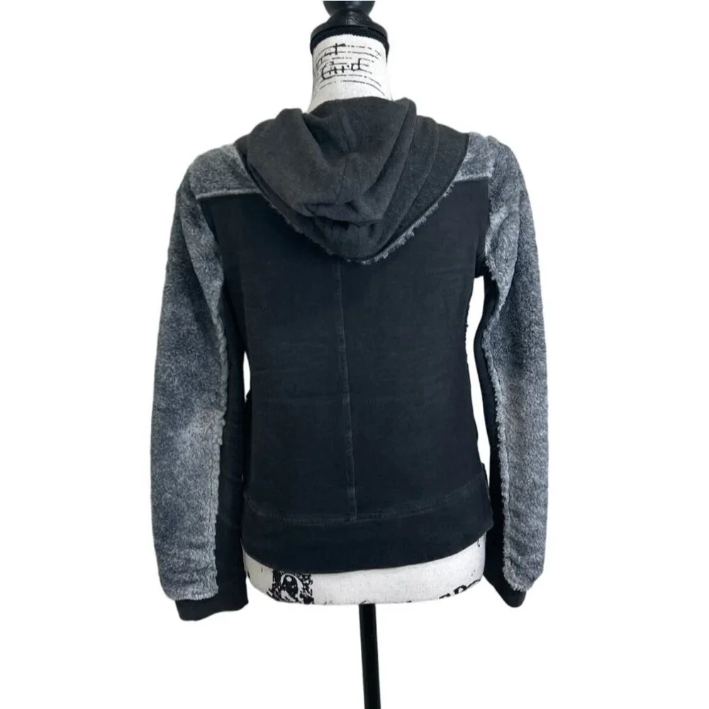 Me & Dee Sequin Gray & Black Hoodie Jacket Made In Italy Size S - Picture 3 of 7
